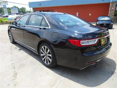 2017 Lincoln Continental Livery   - Photo 4 - Cincinnati, OH 45255