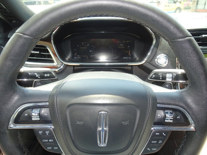 2017 Lincoln Continental Livery - Photo 19 - Cincinnati, OH 45255