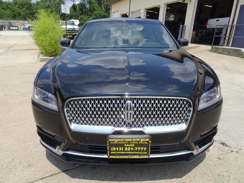 2017 Lincoln Continental Livery - Photo 2 - Cincinnati, OH 45255