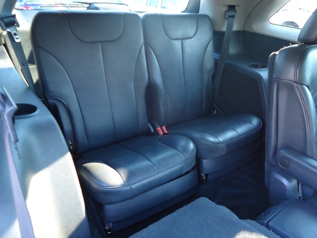2005 Chrysler Pacifica Touring - Photo 9 - Cincinnati, OH 45255