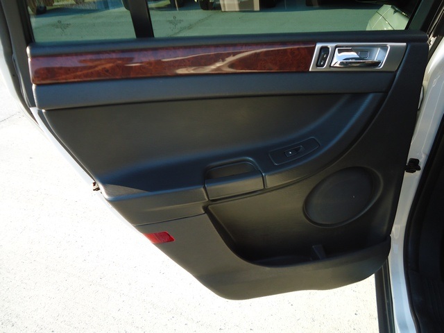 2005 Chrysler Pacifica Touring - Photo 26 - Cincinnati, OH 45255