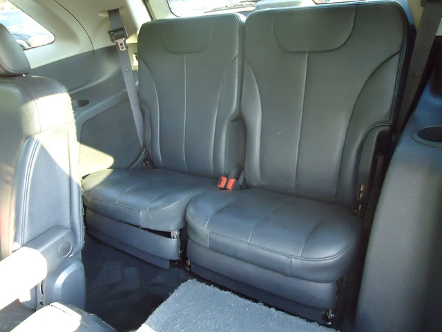 2005 Chrysler Pacifica Touring - Photo 17 - Cincinnati, OH 45255