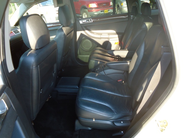 2005 Chrysler Pacifica Touring - Photo 16 - Cincinnati, OH 45255