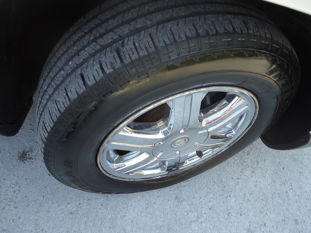 2005 Chrysler Pacifica Touring - Photo 29 - Cincinnati, OH 45255