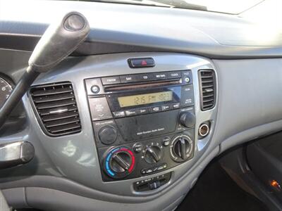 2005 Mazda MPV LX  V6 FWD - Photo 21 - Cincinnati, OH 45255