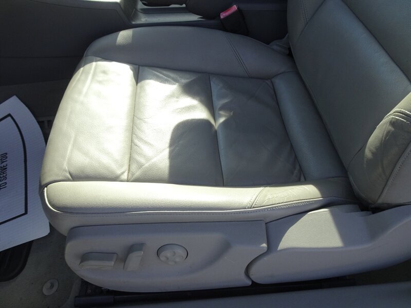 2008 Audi A4 2.0T quattro - Photo 24 - Cincinnati, OH 45255