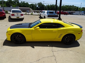 2015 Chevrolet Camaro SS  1/LE - Photo 10 - Cincinnati, OH 45255