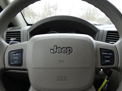 2007 Jeep Grand Cherokee Laredo   - Photo 17 - Cincinnati, OH 45255