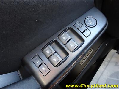 2019 Chevrolet Tahoe LT   - Photo 25 - Cincinnati, OH 45255