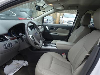 2013 Ford Edge Limited  3.5L V6 AWD - Photo 8 - Cincinnati, OH 45255