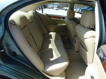 2005 Lexus ES 330   - Photo 9 - Cincinnati, OH 45255