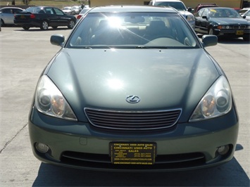 2005 Lexus ES 330   - Photo 2 - Cincinnati, OH 45255