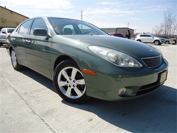 2005 Lexus ES 330   - Photo 10 - Cincinnati, OH 45255