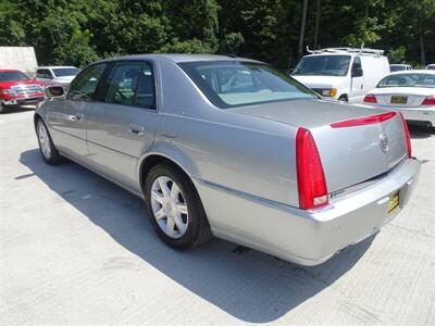 2007 Cadillac DTS   - Photo 8 - Cincinnati, OH 45255