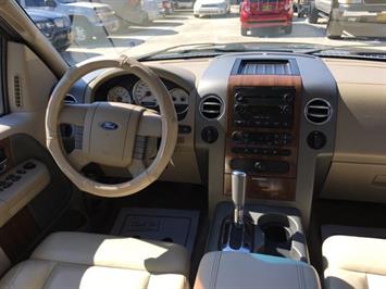 2004 Ford F-150 Lariat   - Photo 7 - Cincinnati, OH 45255