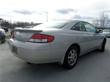 2001 Toyota Camry SE   - Photo 13 - Cincinnati, OH 45255