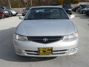 2001 Toyota Camry SE   - Photo 2 - Cincinnati, OH 45255