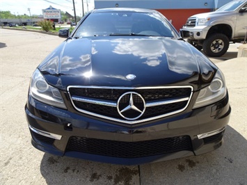 2012 Mercedes-Benz C 63 AMG   - Photo 2 - Cincinnati, OH 45255