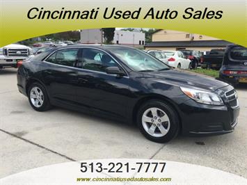 2013 Chevrolet Malibu LS   - Photo 1 - Cincinnati, OH 45255