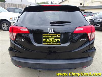 2018 Honda HR-V EX  1.8L I4 AWD - Photo 8 - Cincinnati, OH 45255