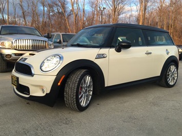 2009 MINI Cooper Clubman John Cooper Works   - Photo 11 - Cincinnati, OH 45255