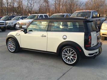 2009 MINI Cooper Clubman John Cooper Works   - Photo 4 - Cincinnati, OH 45255