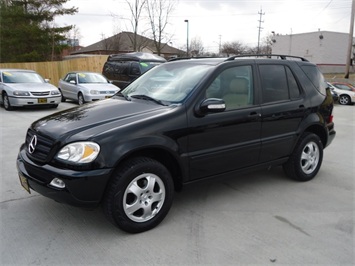 2002 Mercedes-Benz M Class ML320   - Photo 3 - Cincinnati, OH 45255