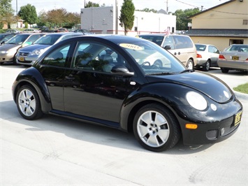 2003 Volkswagen New Beetle Turbo S   - Photo 1 - Cincinnati, OH 45255