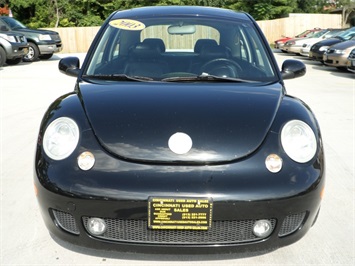 2003 Volkswagen New Beetle Turbo S   - Photo 2 - Cincinnati, OH 45255