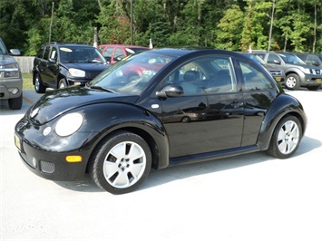 2003 Volkswagen New Beetle Turbo S   - Photo 3 - Cincinnati, OH 45255