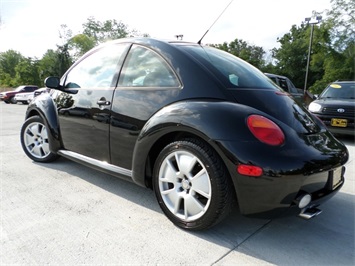 2003 Volkswagen New Beetle Turbo S   - Photo 12 - Cincinnati, OH 45255