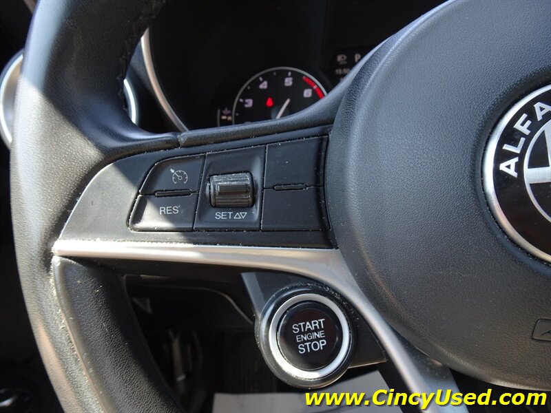 2017 Alfa Romeo Giulia - Photo 22 - Cincinnati, OH 45255
