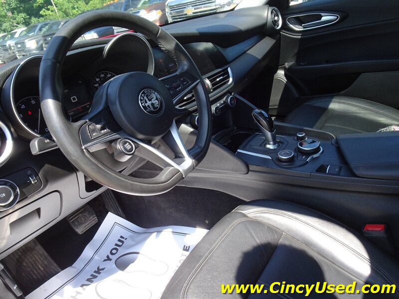 2017 Alfa Romeo Giulia - Photo 12 - Cincinnati, OH 45255