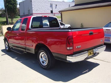 1998 Ford F150 Lariat   - Photo 4 - Cincinnati, OH 45255