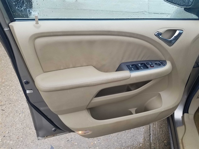 2010 Honda Odyssey EX-L   - Photo 73 - Cincinnati, OH 45255