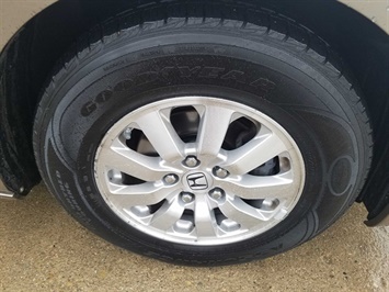 2010 Honda Odyssey EX-L   - Photo 79 - Cincinnati, OH 45255