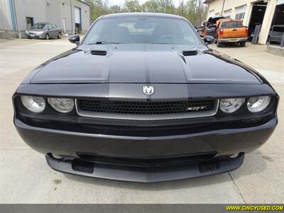 2008 Dodge Challenger SRT8   - Photo 2 - Cincinnati, OH 45255