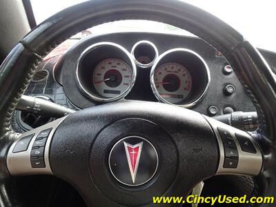 2006 Pontiac Solstice 2.0L I4 RWD   - Photo 17 - Cincinnati, OH 45255