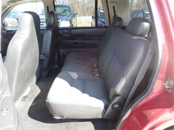 2001 Dodge Durango Sport   - Photo 16 - Cincinnati, OH 45255