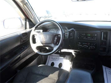 2001 Dodge Durango Sport   - Photo 14 - Cincinnati, OH 45255