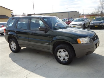 2002 Ford Escape XLS   - Photo 1 - Cincinnati, OH 45255