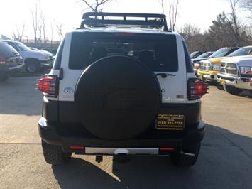 2008 Toyota FJ Cruiser   - Photo 5 - Cincinnati, OH 45255