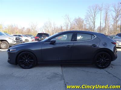 2019 Mazda Mazda3 Hatchback Premium   - Photo 8 - Cincinnati, OH 45255