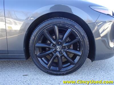 2019 Mazda Mazda3 Hatchback Premium   - Photo 30 - Cincinnati, OH 45255