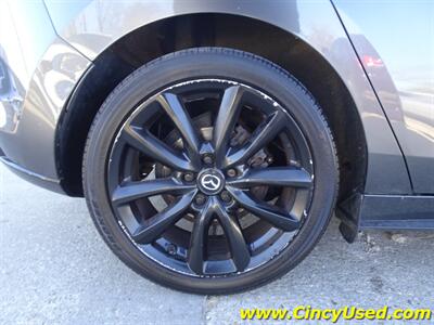 2019 Mazda Mazda3 Hatchback Premium   - Photo 31 - Cincinnati, OH 45255