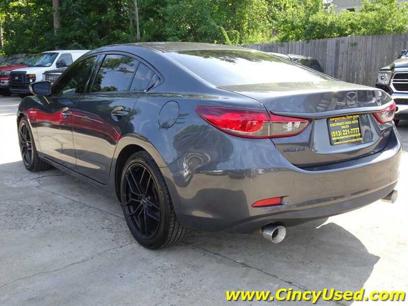 2015 Mazda MAZDA6 i Touring - Photo 9 - Cincinnati, OH 45255
