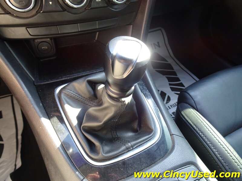 2015 Mazda MAZDA6 i Touring - Photo 17 - Cincinnati, OH 45255