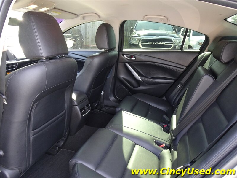 2015 Mazda MAZDA6 i Touring - Photo 12 - Cincinnati, OH 45255