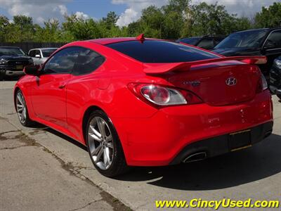 2011 Hyundai Genesis Coupe 3.8L Track   - Photo 9 - Cincinnati, OH 45255