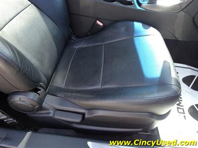 2011 Hyundai Genesis Coupe 3.8L Track   - Photo 25 - Cincinnati, OH 45255